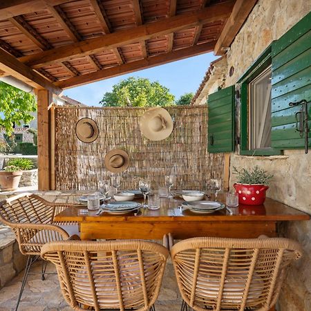 Kalpic Suites & Villa Lozovac Exterior foto