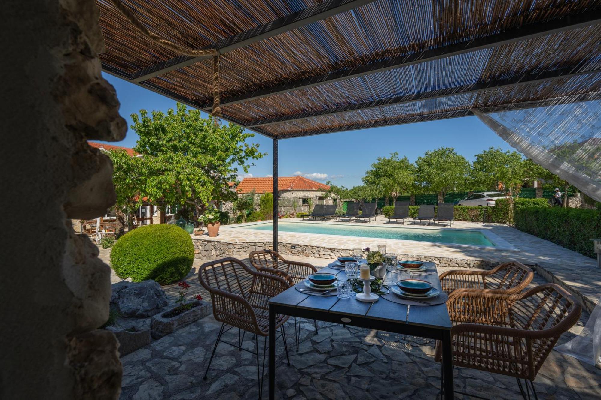 Kalpic Suites & Villa Lozovac Exterior foto