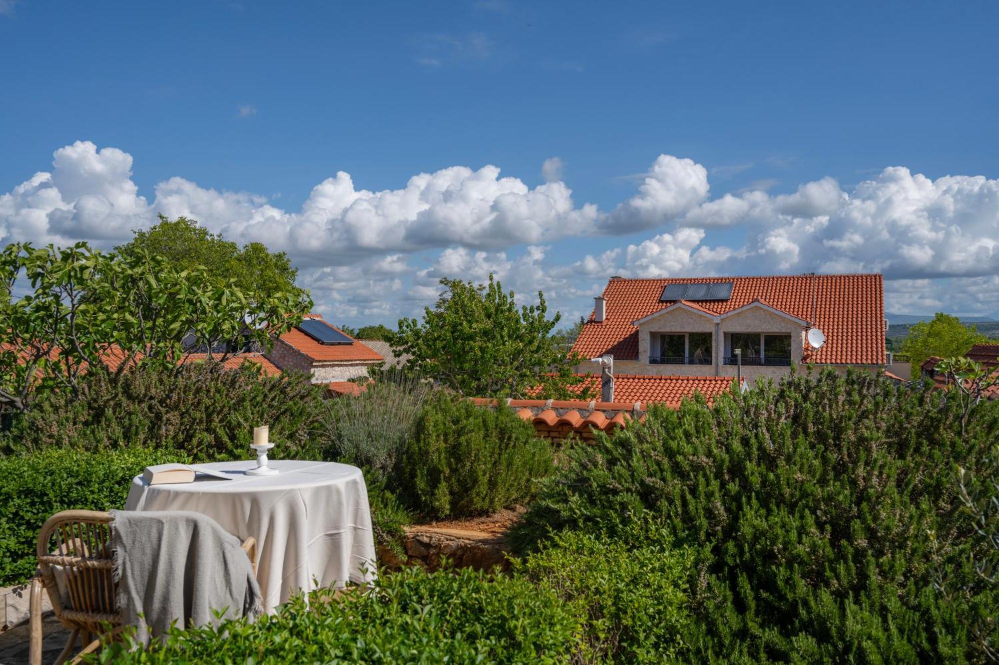 Kalpic Suites & Villa Lozovac Exterior foto