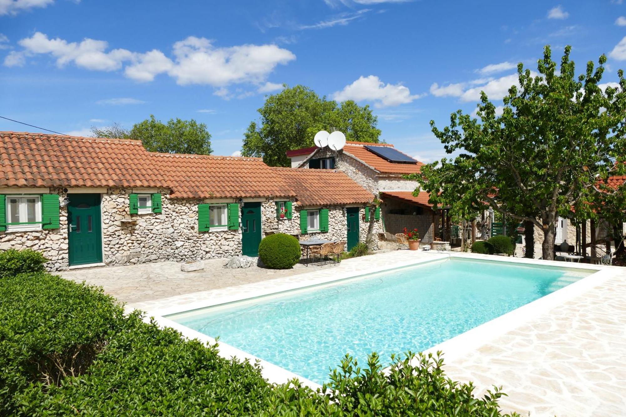 Kalpic Suites & Villa Lozovac Exterior foto