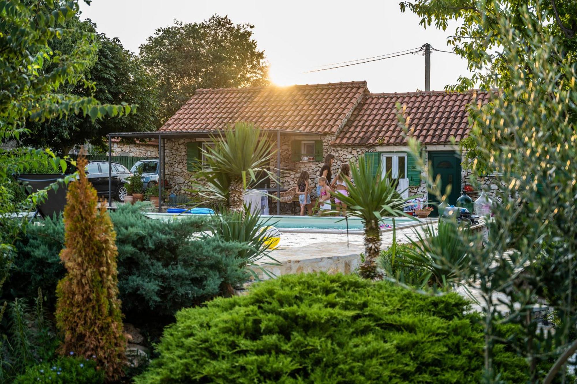 Kalpic Suites & Villa Lozovac Exterior foto